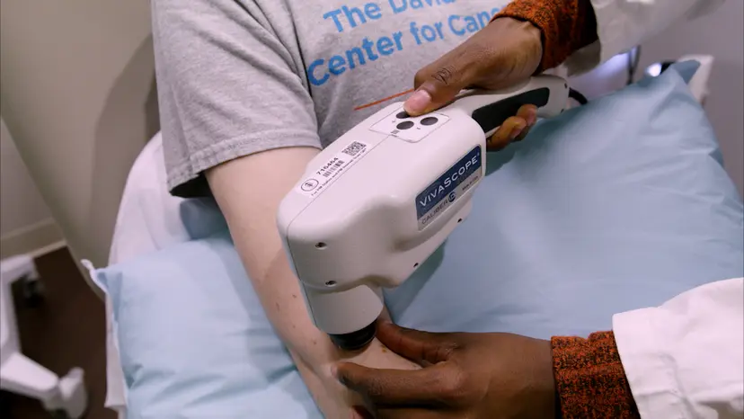JoVE Research Video for Combining Reflectance Confocal Microscopy with Optical Coherence Tomography for Noninvasive Diagnosis of Skin Cancers via Image Acquisition